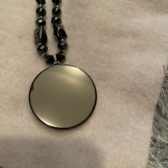 Men’s Stainless Steel Onyx Type Stone Lyon Face Necklace - Picture 3 of 5